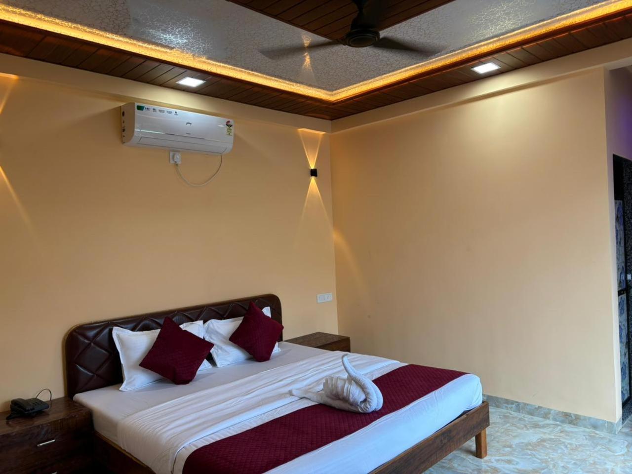 Sahil Beach Resort Alībāg Exterior foto